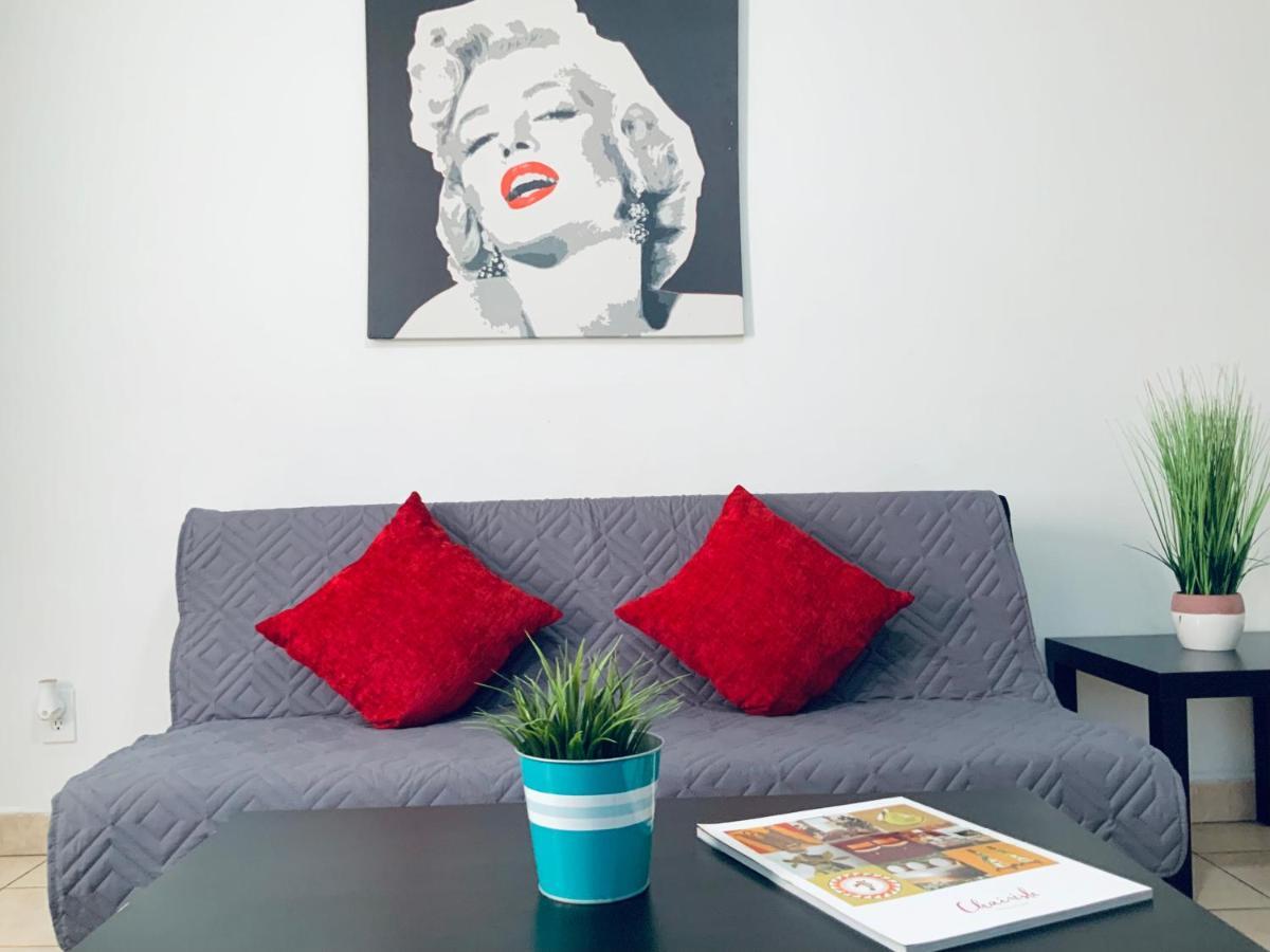 Hollywood Private Apartments Extérieur photo