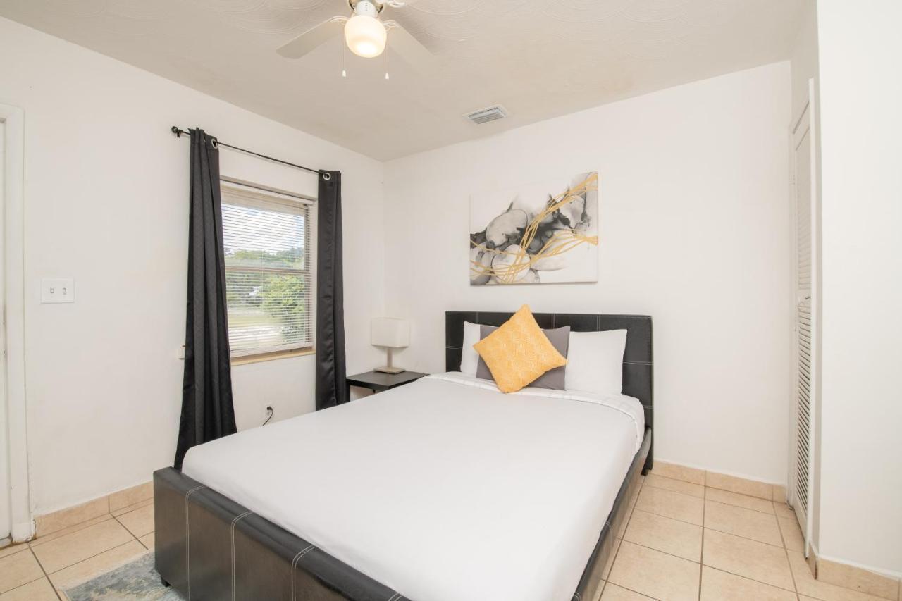 Hollywood Private Apartments Extérieur photo