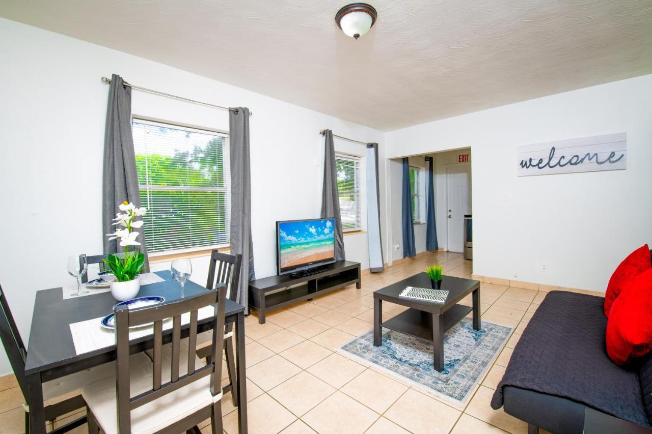 Hollywood Private Apartments Extérieur photo